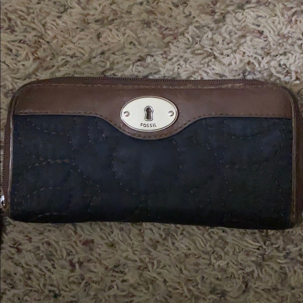Fossil Wallet